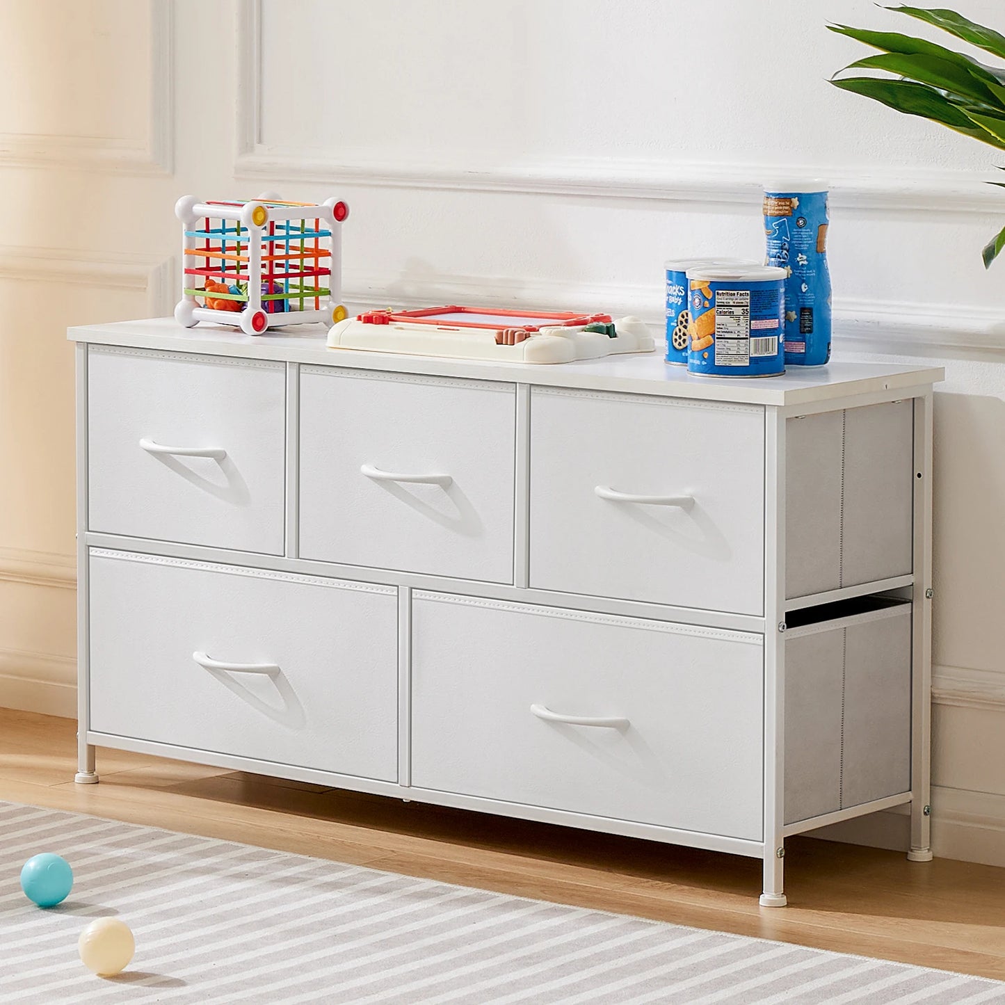 Dresser With 7-10 Drawers